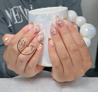 ロング Bling Salonのネイルデザイン