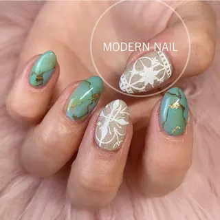 ネイル 小川 玲奈のネイルデザイン