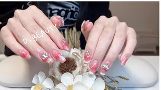 ネイル D-BEAUTY Nailsalonのネイルデザイン