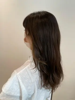 カラー 近田 小桜のヘアスタイル