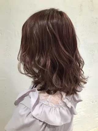 ミディアム カラー 🫧透明感カラー/ ボブ/小笠原汐海🪽のヘアスタイル