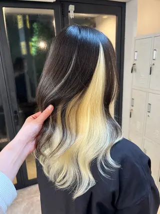 ロング ROIS 表参道所属・ハイトーン🫧艶髪 MAIKAのヘアスタイル