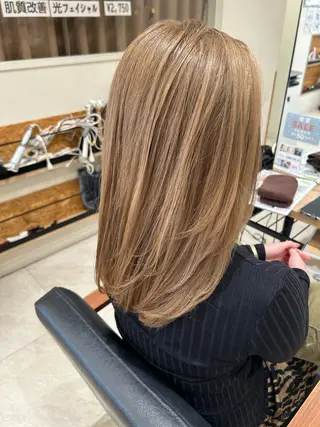 セミロング 横田 まおのヘアスタイル