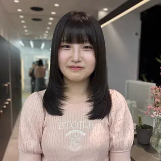 セミロング 韓国レイヤー🇰🇷 /縮毛💎/月音のヘアスタイル