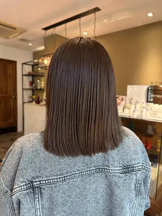 カラー YUI/レイヤー/ ハッシュカットのヘアスタイル