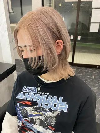 ミディアム カラー LOHAS Kanaのヘアスタイル