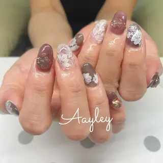 セミロング カラー ネイル Aayley(アイリー)Salon所属・Aayley アイリ―サロンのネイルデザイン