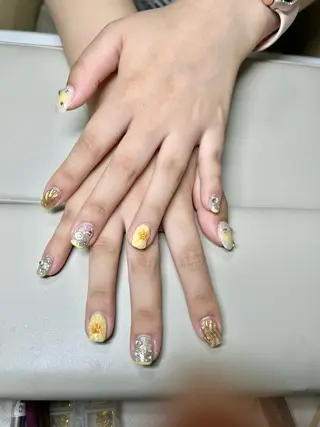 ネイル コウ ヨウのネイルデザイン