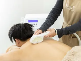 メンズ MAILE-マイレ- NARUMIのエステ・リラクイメージ