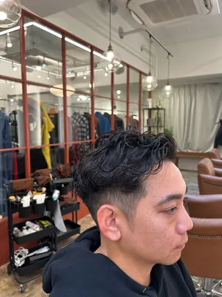 パーマ メンズ AMBERGLEAM Hair&Cloth Yoga所属・Ryo☘縮毛矯正/ メンズ/ブリーチ/のヘアスタイル