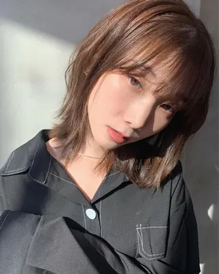 ミディアム カラー ブームボックス所属・🐝ハイトーンカラー hachi🐝のヘアスタイル