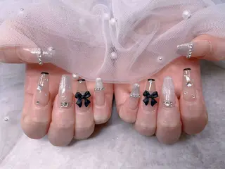 ネイル UMI ネイルサロン新宿🎀のネイルデザイン