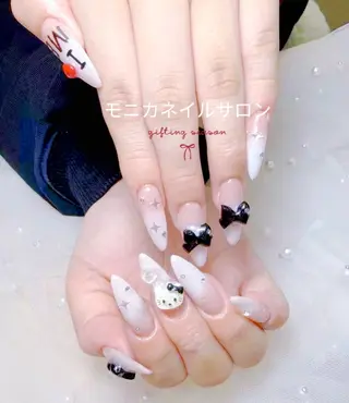 ネイル 鈴木 彩星のネイルデザイン