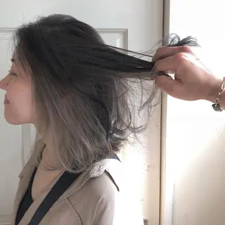 ミディアム カラー 🌸ハイトーン 新田 廉 🌸のヘアスタイル