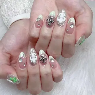 ネイル YUKI_ Monster💟のネイルデザイン