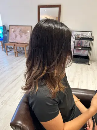 ミディアム カラー sept.【セプト】所属・Hattori Ryukiのヘアスタイル