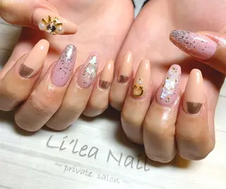 ネイル Li'leaNail AINAのネイルデザイン