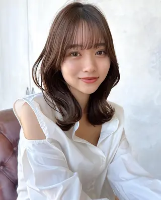 ミディアム カラー 顔周り/くびれヘア 韓国ヘア💕風間るなのヘアスタイル