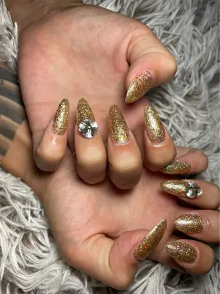 ロング ネイル ✴︎ Delightのネイルデザイン