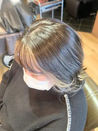 カラー 堀 望美のヘアスタイル