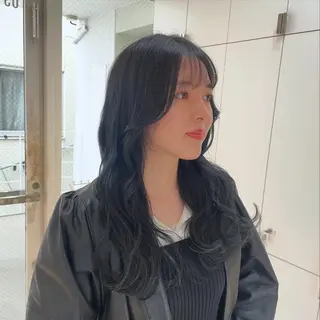 ロング カラー ヘアアレンジ 艶髪✨寒色カラー✨ 翁長孝輔のヘアスタイル