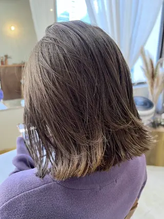 カラー 🌸花屋併設🌸石垣 友基のヘアスタイル