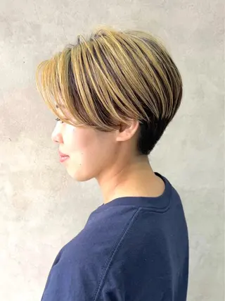 ショート カラー 黒木 栞のヘアスタイル