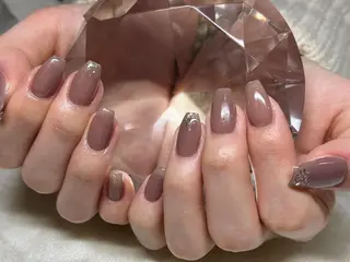 ネイル マツエク・マツパ アイブロウ Nail&eye Belire 新宿のネイルデザイン