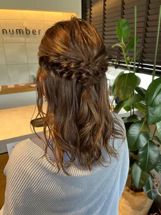 ミディアム Number CHIHIROのヘアスタイル