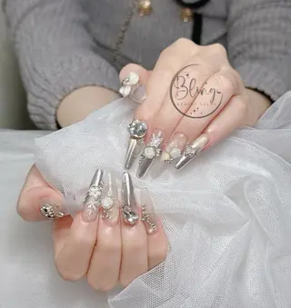 ロング Bling Salonのネイルデザイン