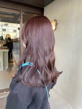 ロング 石川 雅のヘアスタイル