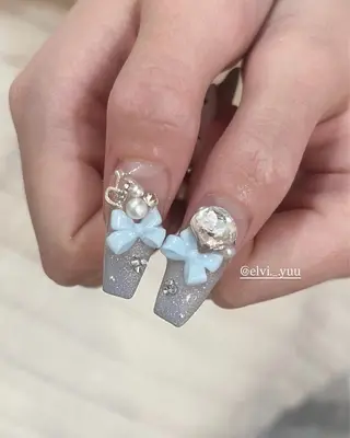 ネイル SALON ELVI.所属・SALON ELVI.のネイルデザイン