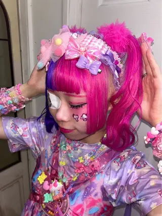 ミディアム カラー uros.所属・🩵aiko / モデル募集中️🩵のヘアスタイル