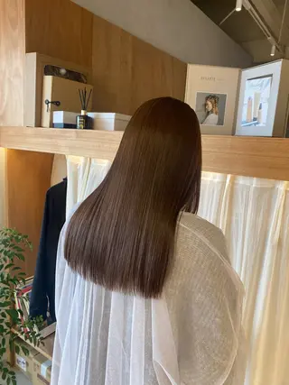 ロング 土屋 愛海のヘアスタイル