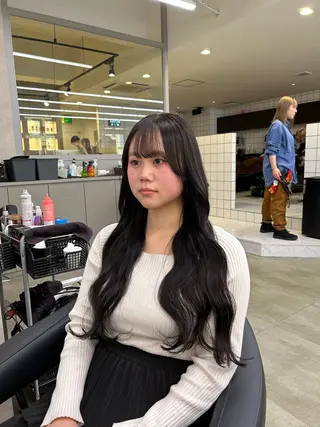 カラー 透明感ベージュ🤎 ナチュラルレイヤーのヘアスタイル