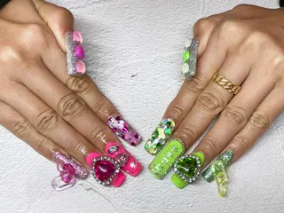 ネイル My+ Rihoのネイルデザイン