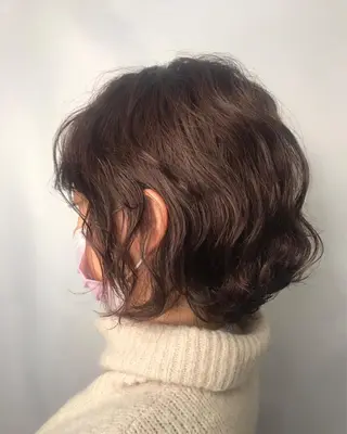 ショート カラー 菅村 勇亮のヘアスタイル