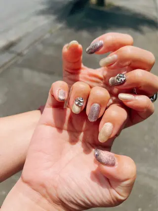 ネイル 高島 夏海のネイルデザイン