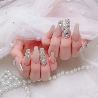 ネイル Merry Kingのネイルデザイン