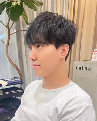 ショート メンズ calna by ELMO  上ノ井のヘアスタイル