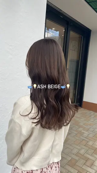 ロング カラー KOKORO 中村 朱里のヘアスタイル