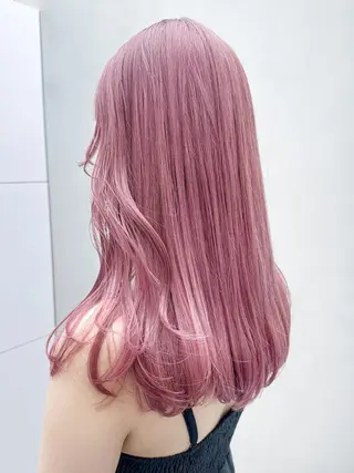 カラー セミロング ITbyALBUM 八王子店のヘアスタイル