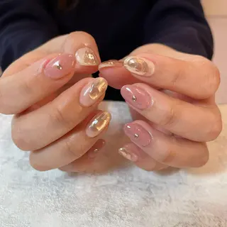 ネイル Ami 🦥のネイルデザイン