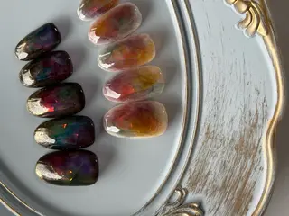 ネイル FIORITURA Maikoのネイルデザイン