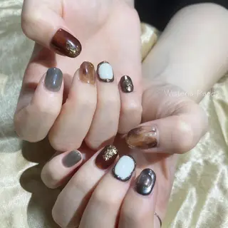 ネイル Wisteria Paddyのネイルデザイン