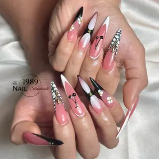 ネイル The 1989 Nail Salonのネイルデザイン