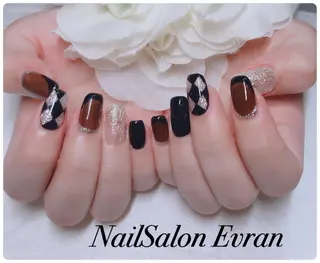 ネイル Nail salon Evranのネイルデザイン