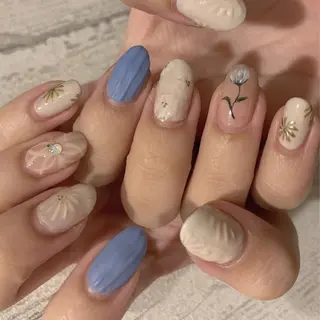 ネイル ヤマダ サクラのヘアスタイル