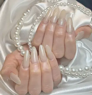 ネイル RAFFINE 月🦋🩵のネイルデザイン