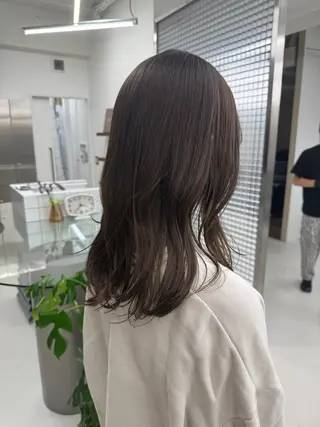 セミロング カラー 表参道/赤み無し 透明感 colorのヘアスタイル